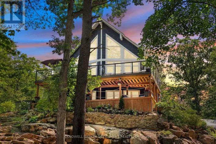 97 OAK HAVEN LANE, Frontenac