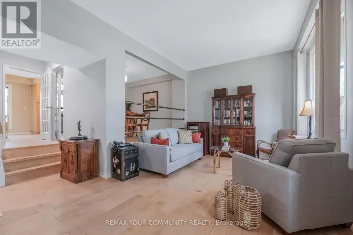 97 POPLAR CRESCENT, Aurora