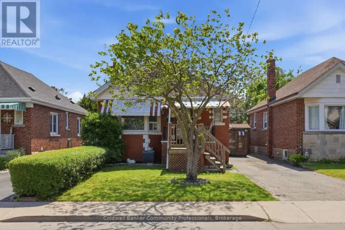 97 TRAGINA AVENUE S, Hamilton