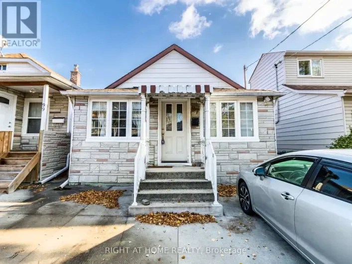 97 TWENTY NINTH STREET, Toronto