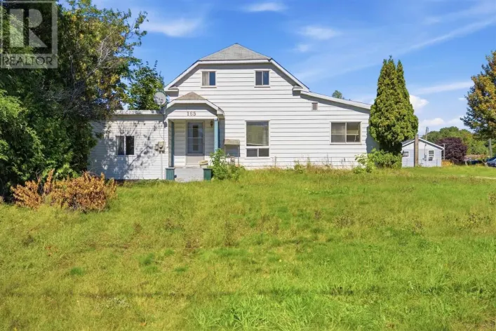 97 Wellington AVE, Blind River