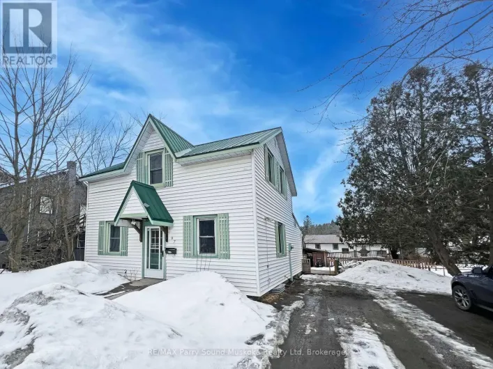 97 WILLIAM STREET, Parry Sound