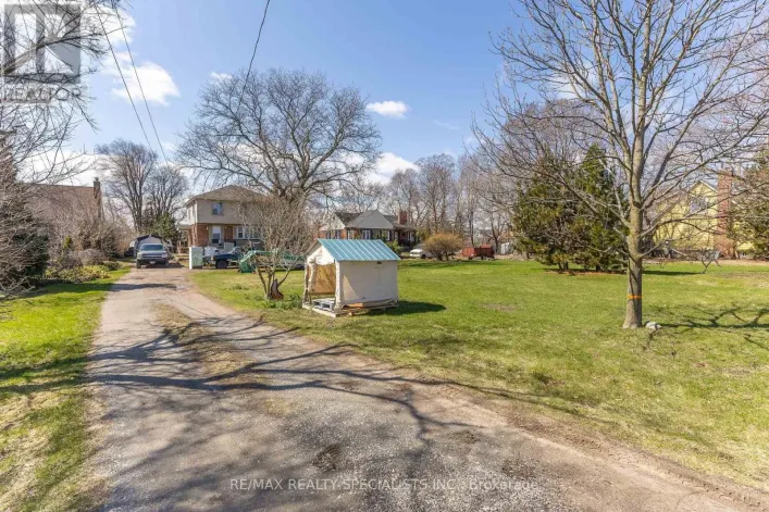 970 CONCESSION STREET, Hamilton