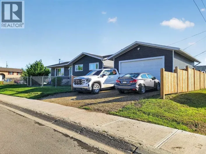9704 94 Avenue, Wembley