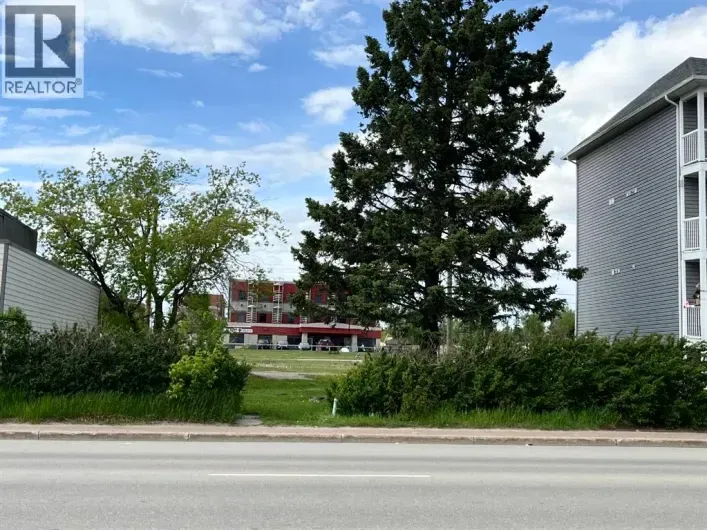 9716 100 Avenue, Grande Prairie