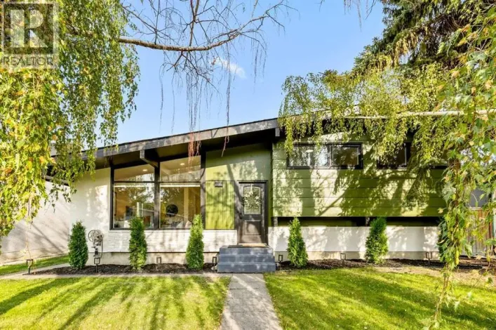 9716 2 Street SE, Calgary