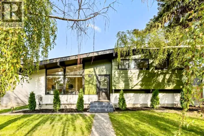 9716 2 Street SE, Calgary