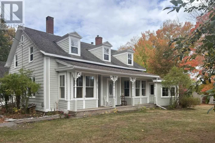 9717 Highway 10, Nictaux