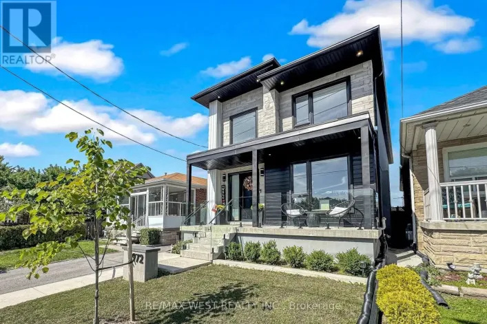 972 CASTLEFIELD AVENUE, Toronto