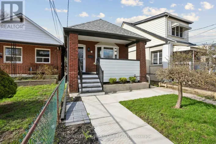 972 COSBURN AVENUE, Toronto