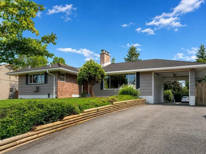 9725 JUNIPER STREET|Chilliwack Proper East, Chilliwack
