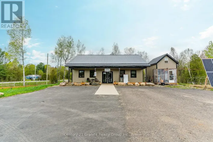 9734 HIGHWAY 118 W, Algonquin Highlands
