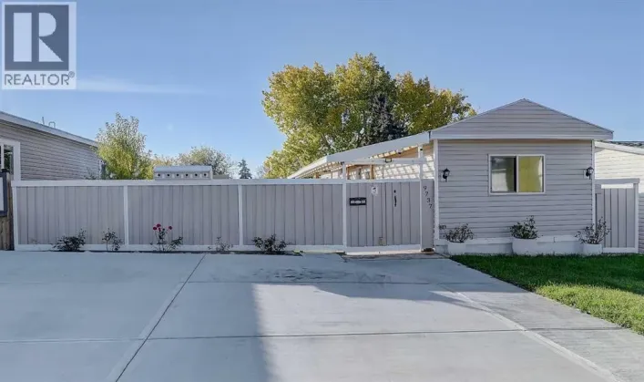 9737 120 Avenue, Grande Prairie