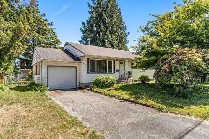 9740 CARLETON STREET|Chilliwack Proper East, Chilliwack