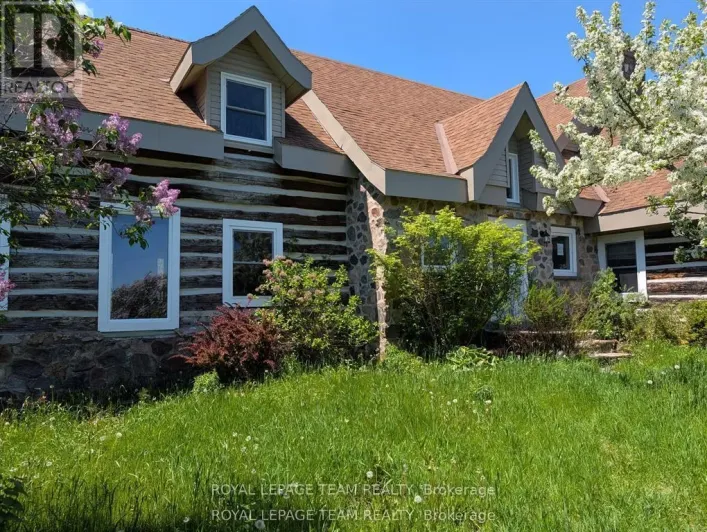 9741 CANOE LAKE ROAD, Frontenac