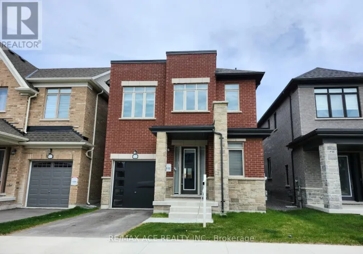 976 ANDREW MURDOCH STREET W, Oshawa