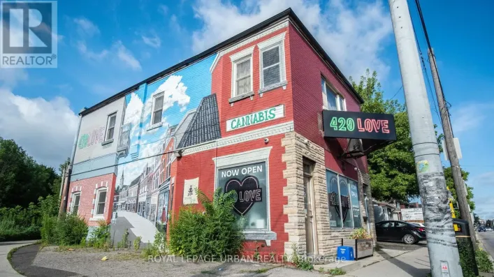 976 MAIN STREET E, Hamilton