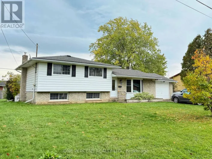 978 FERNDALE AVENUE, Fort Erie