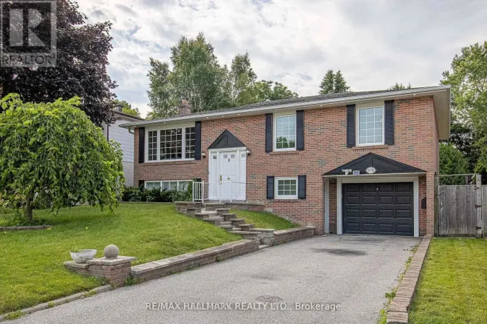 978 WILDWOOD DRIVE, Newmarket