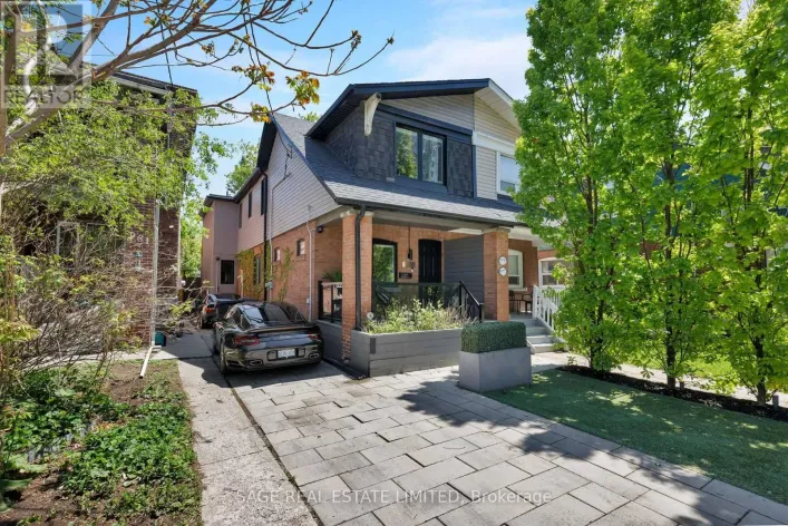 979 BROADVIEW AVENUE, Toronto