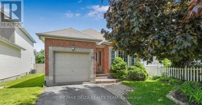 979 COMO CRESCENT, Ottawa