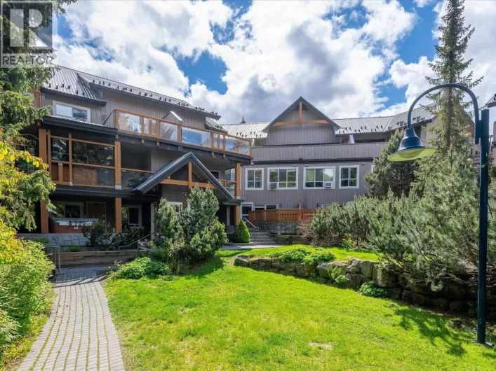 98 4388 NORTHLANDS BOULEVARD, Whistler