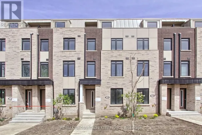 98 BARTLEY DRIVE, Toronto