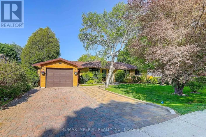 98 BELFRY DRIVE, Newmarket