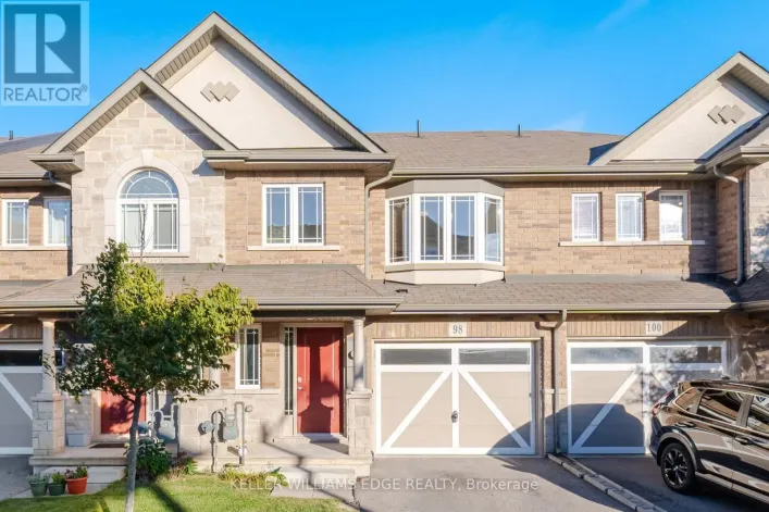98 BLOOM CRESCENT, Hamilton
