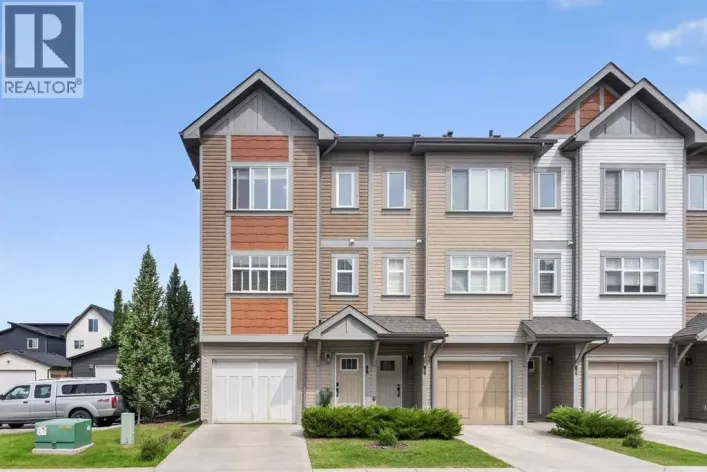 98 Copperstone Common SE, Calgary