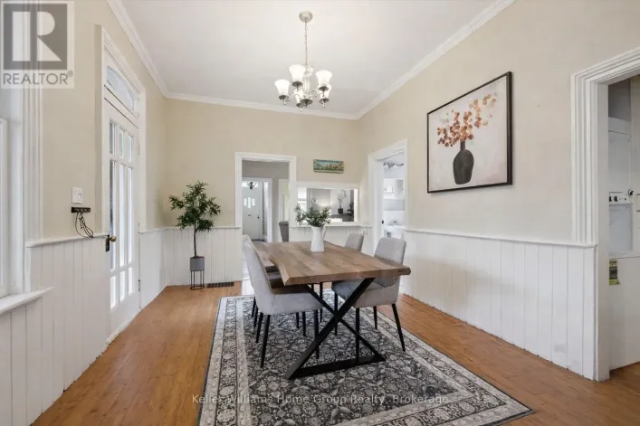 98 HEARN AVENUE, Guelph