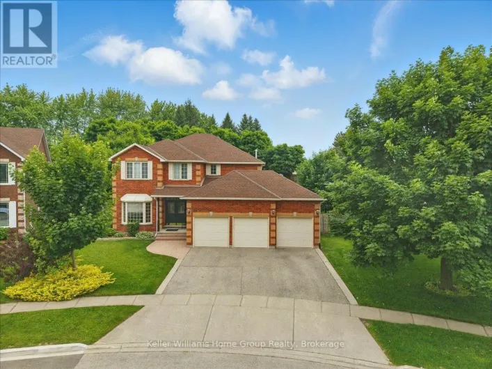 98 HUME DRIVE, Cambridge