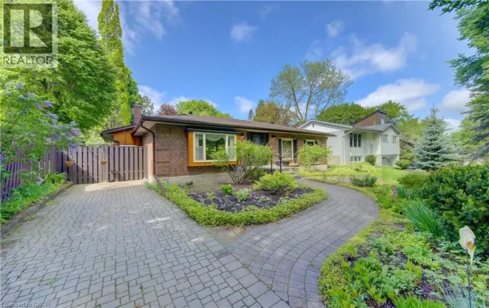 98 LONGWOOD Drive, Waterloo