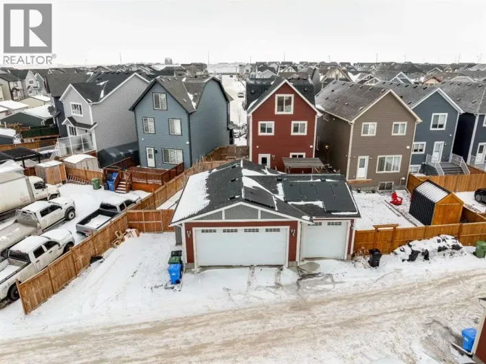 98 Magnolia Square SE, Calgary