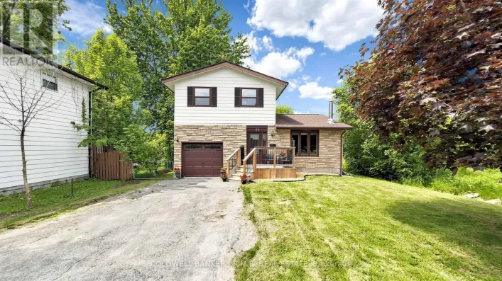 98 METRO ROAD S, Georgina