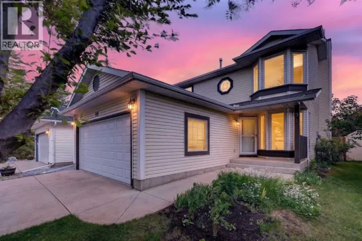 98 River Rock Crescent SE, Calgary