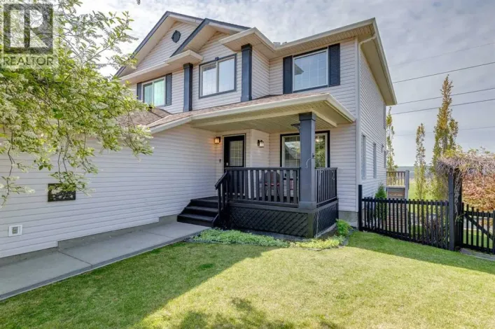 98 Sierra Nevada Green SW, Calgary