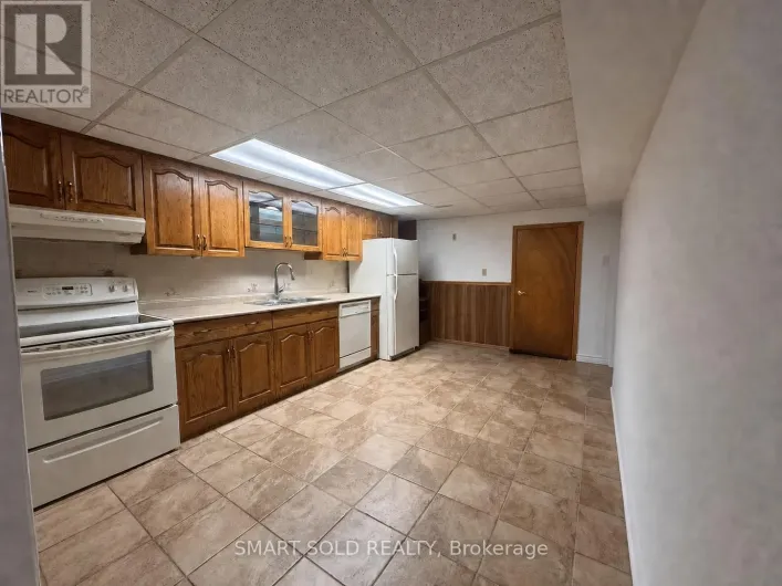 98 SONMORE DRIVE, Toronto