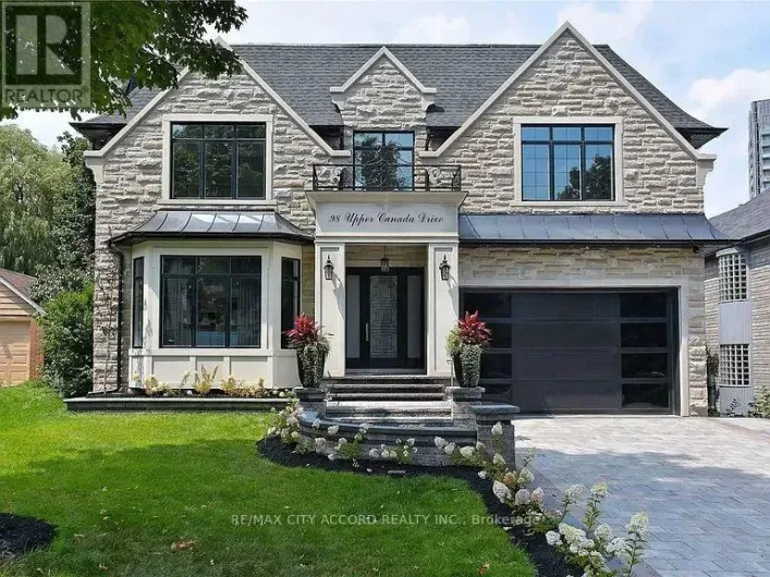 98 UPPER CANADA DRIVE, Toronto