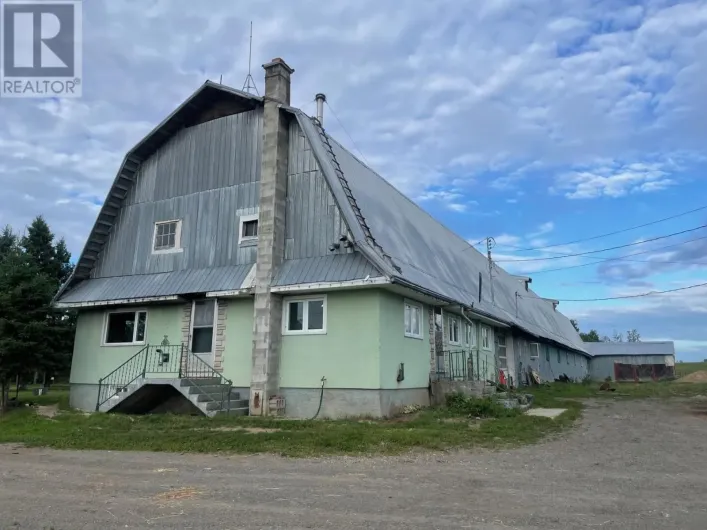 98 Whittaker RD, Kakabeka Falls