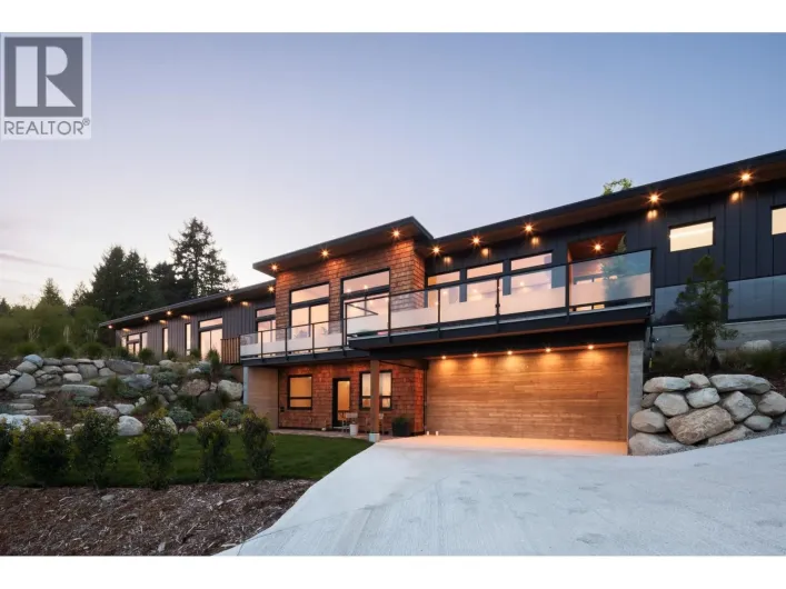980 GOWER POINT ROAD, Gibsons
