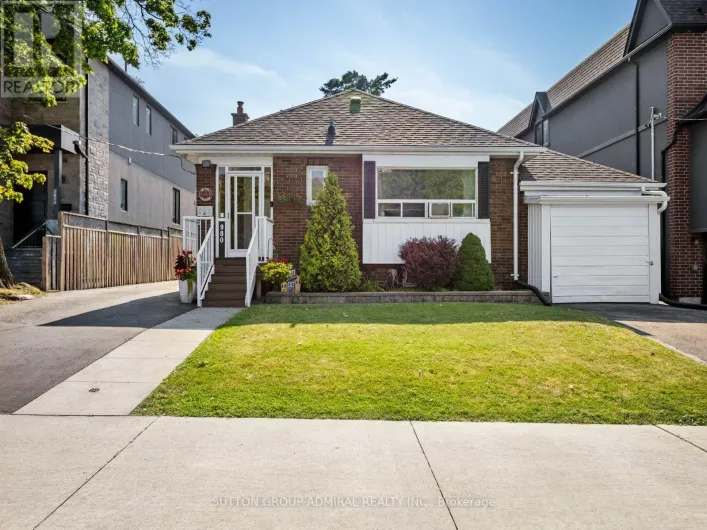 980 KIPLING AVENUE, Toronto