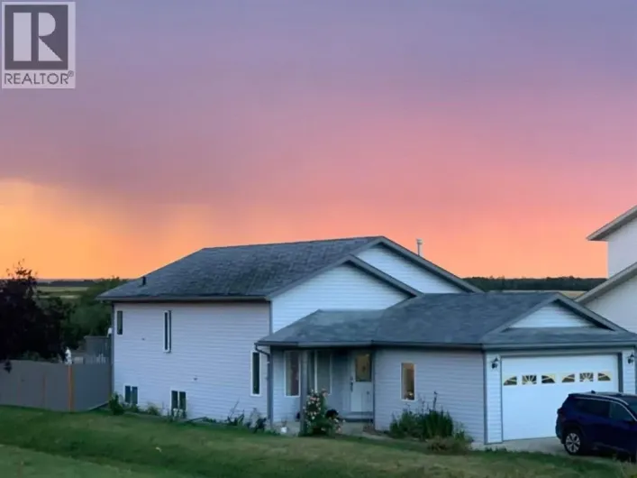 9804 102 Avenue, Sexsmith
