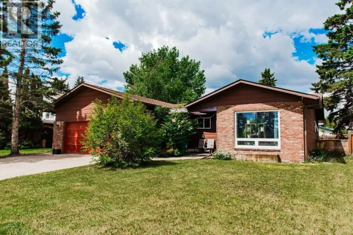 9804 77 Avenue, Grande Prairie
