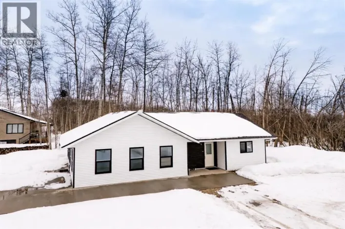 9805 95 Street, La Crete