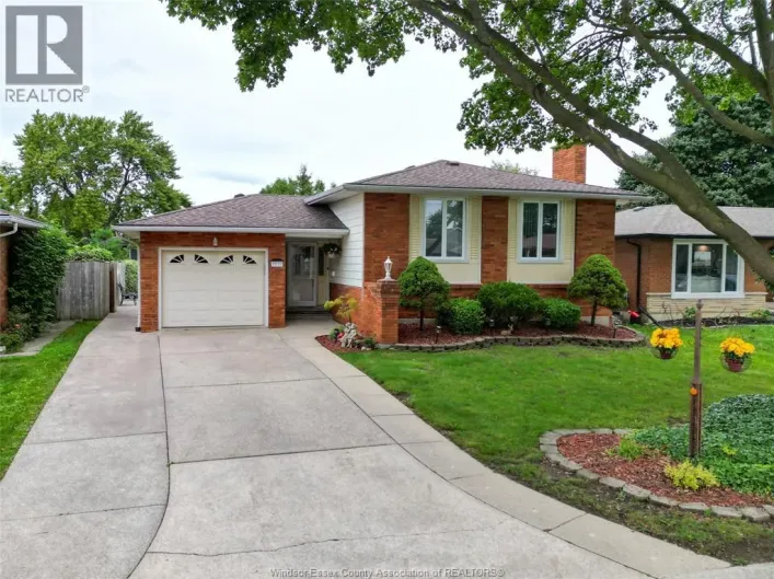 9810 ASGARD ROAD, Windsor