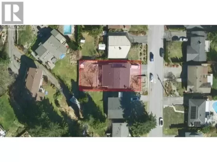 982 SADDLE STREET, Coquitlam