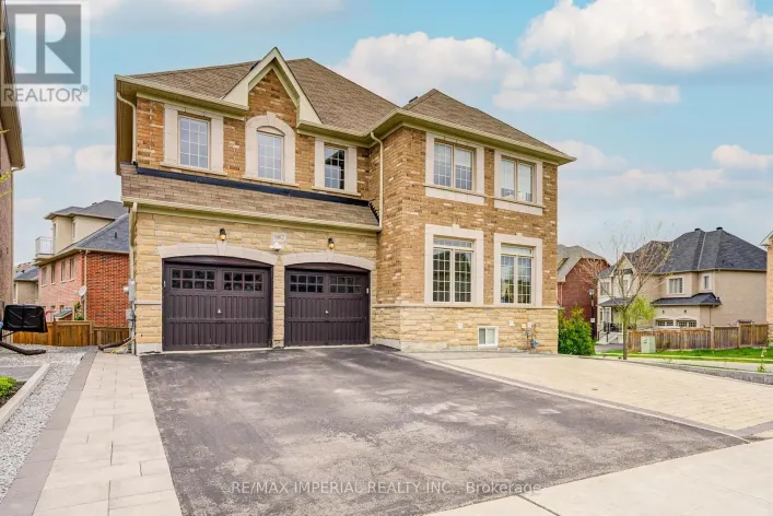 982 WILBUR PIPHER CIRCLE, Newmarket