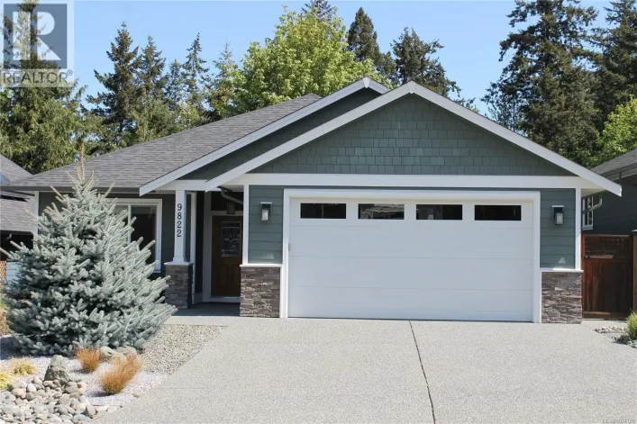 9822 Napier Pl, Chemainus