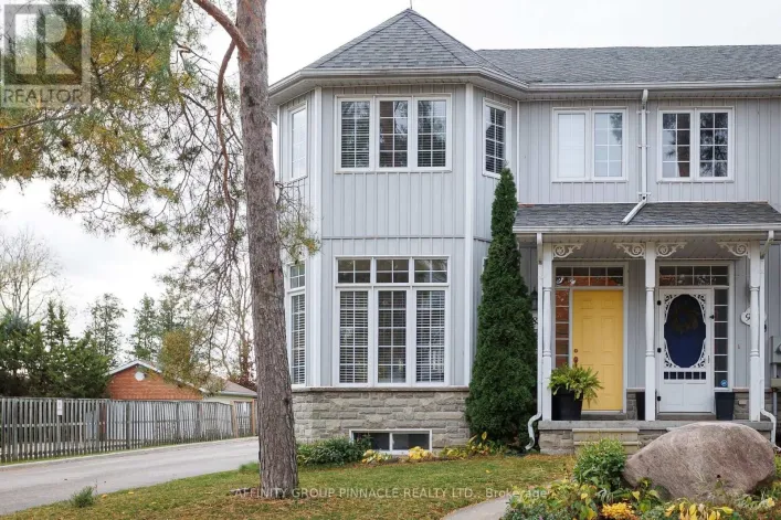 983 LAKE DRIVE E, Georgina